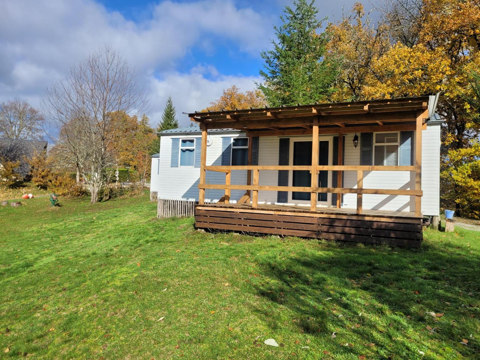 Stacaravan 6 Persoons - Camping Le Soustran Neuvic  Buitenkant foto