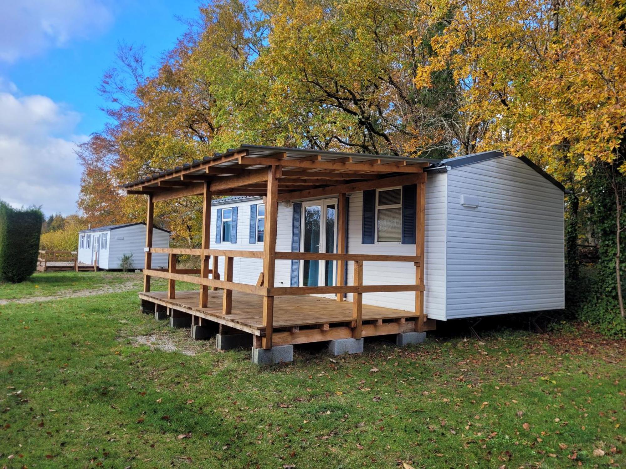 Stacaravan 6 Persoons - Camping Le Soustran Neuvic  Buitenkant foto