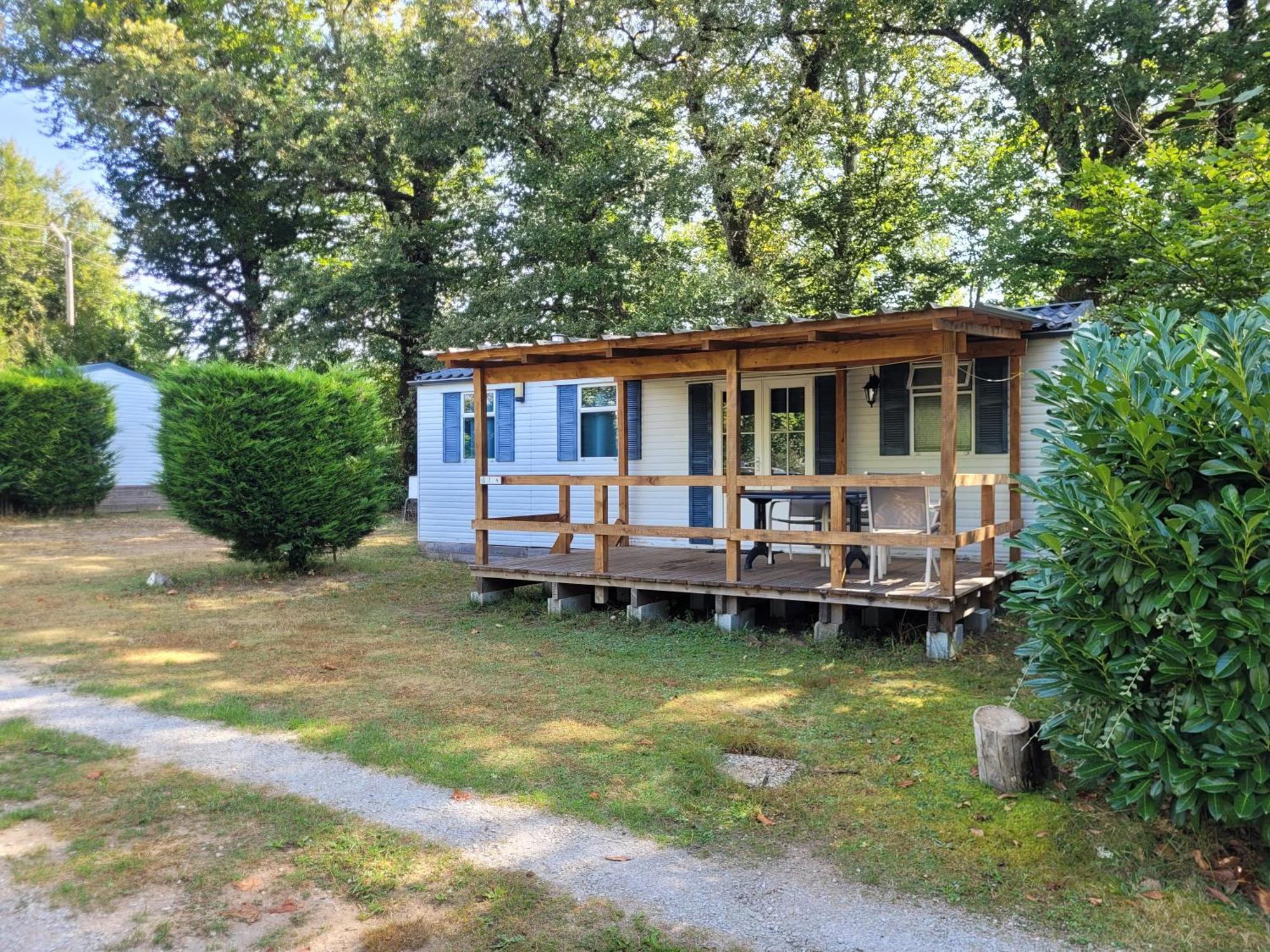 Stacaravan 6 Persoons - Camping Le Soustran Neuvic  Buitenkant foto